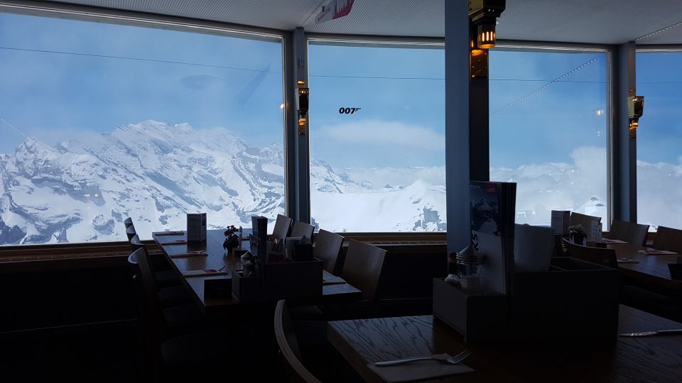 007 Elegance: Private Tour to Schilthorn from Interlaken - Thrill Walk and the Skyline View Platform: adrenaline with options