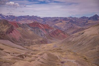 08am Departure Rainbow Mountain Tour: Late Morning Tour - Getting from Cusco to the trail without making it a pain