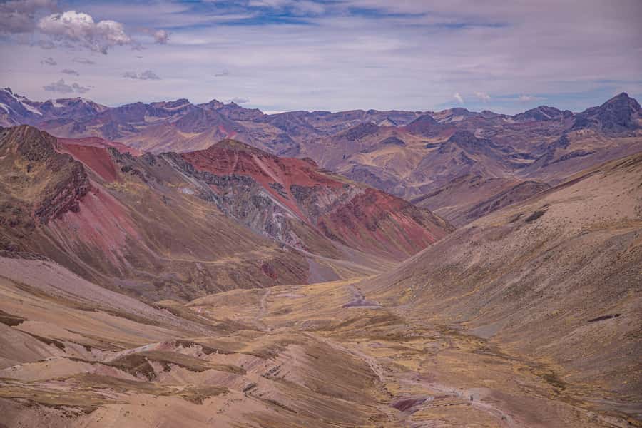 08am Departure Rainbow Mountain Tour: Late Morning Tour - Getting from Cusco to the trail without making it a pain