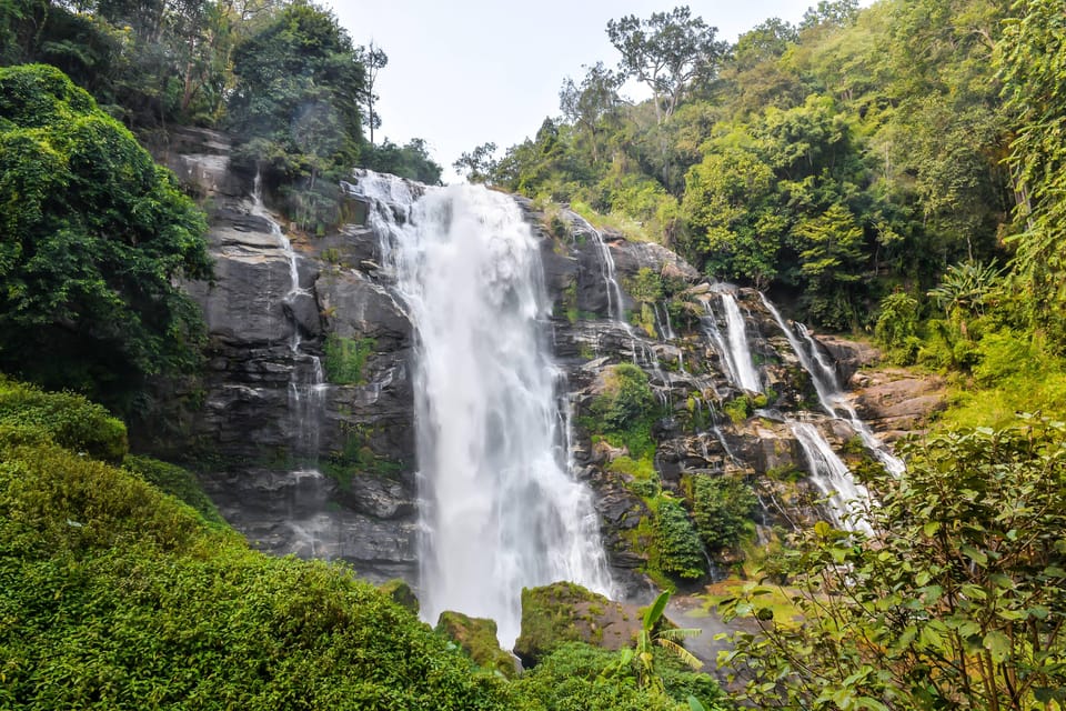 2days 1night : Trekking with Karen people and Doi Inthanon - Royal Pagodas, Wachirathan Waterfall, and Royal Project Horticulture