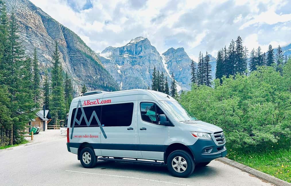 All-Inclusive Private Banff Tour with Hotel Transfer - Two Jack Lake and Lake Minnewanka: Short, Worth-It Detours