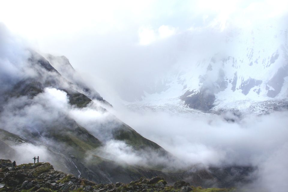 Annapurna Base Camp Helicopter Sightseeing Tour - The 7:00 AM Start: Pokhara Pickup to Quick Airport Flow
