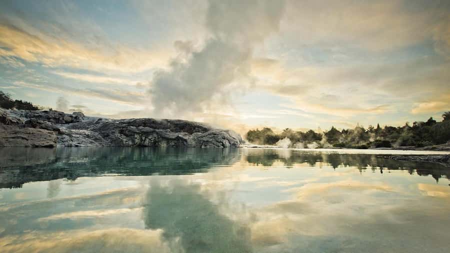 Auckland: Rotorua Highlights inc Wai O Tapu & Te Puia Tour - Who this tour suits best (and who should skip it)