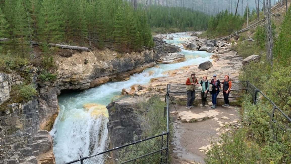 Banff/Canmore: Emerald Lake & Takakkaw Falls - FAQ