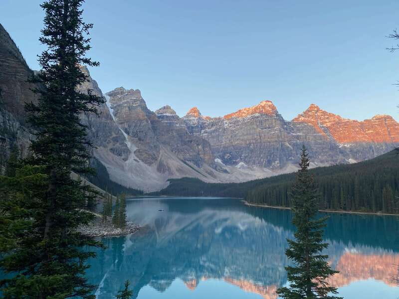 Banff/Canmore: Moraine Lake w/ Lake Louise Option - The 20-minute hop and the guide’s bonus stop