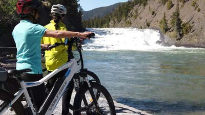 BANFF EVENING eBIKE WILDLIFE TOUR - Getting oriented: 202 Bear Street, 15 minutes early, and a tight group