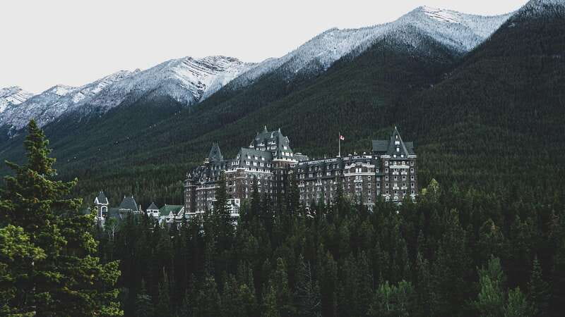 Banff: In-Depth Banff Area & Canyon Day Tour - A Smooth Day Out of Calgary: What the 8–10 Hours Really Feels Like