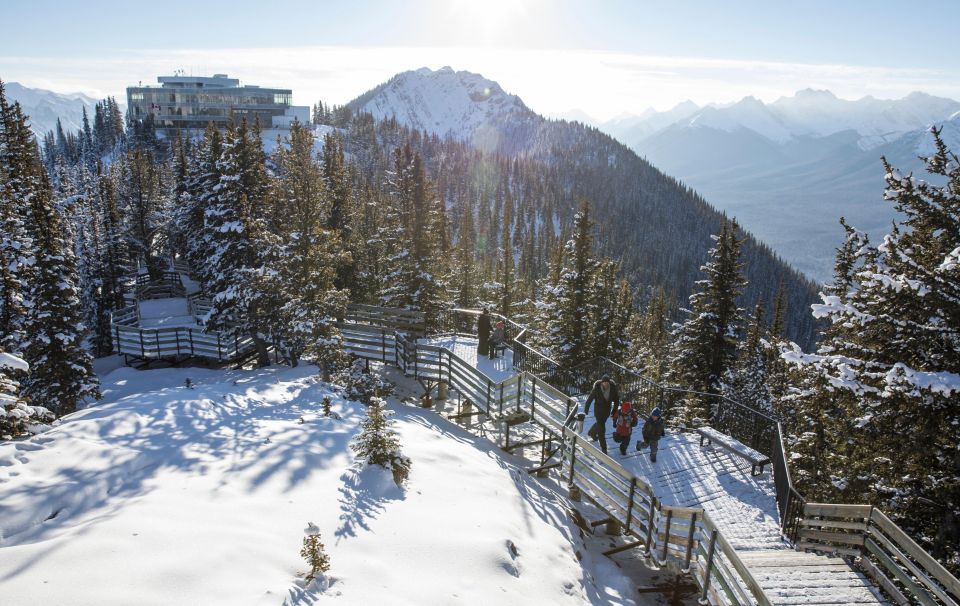 Banff: In-Depth Banff Area & Canyon Day Tour - Johnston Canyon (and Marble Canyon in Winter): Walking to the Waterfall