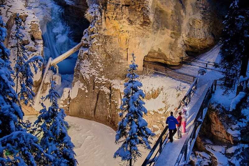 Banff: Johnston Canyon Evening Icewalk - Small-Group Comfort and Safety Notes That Actually Matter