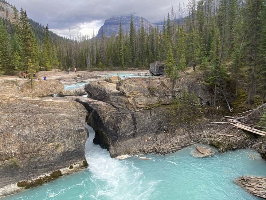 Banff: Lake Louise, Emerald, Moraine Lake & Johnston Canyon - Johnston Canyon in Winter: Ice Waterfalls and Crampons