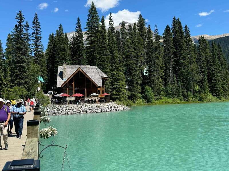 Banff: Lake Louise, Moraine, Emerald Lake & Johnston Canyon - Key Highlights You’ll Actually Feel During the Day