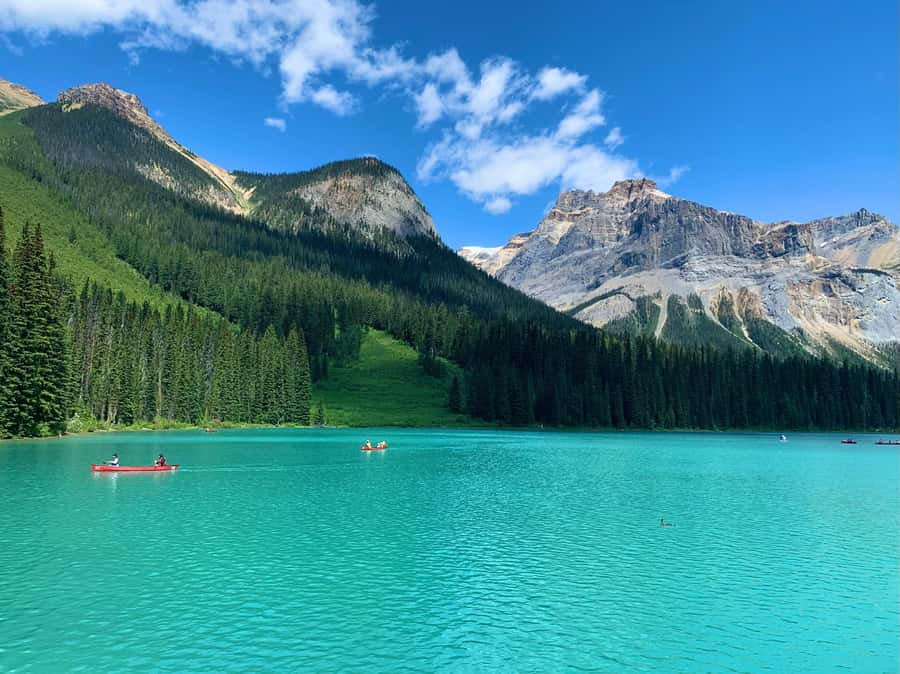 Banff: Moraine Lake, Lake Louise, Emerald Lake and Yoho Trip - Banff Town Free Time or Bow Falls: Finish With a Choose-Your-Own-Pace Stop