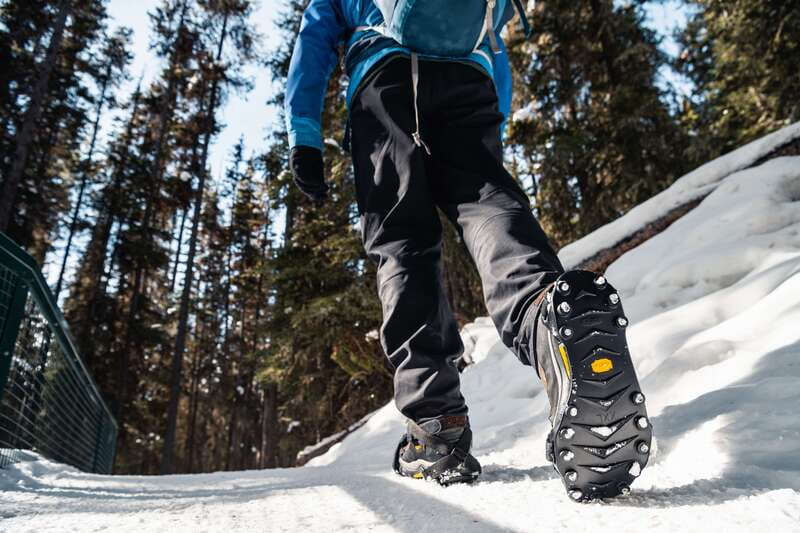 Banff: Morning or Afternoon Johnston Canyon Icewalk - Price and value: what $79 buys you in winter