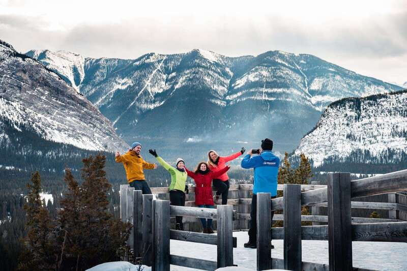 Banff: Wildlife and Sightseeing Minibus Tour - Lake Minnewanka: When the Tour Slows Down for Real Views