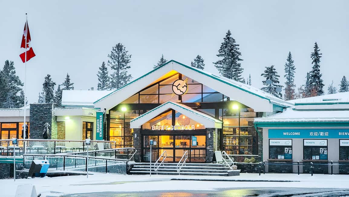 Banff: Winter Tour with Dinner & Nightrise at Banff Gondola - Should You Book This Banff Winter Tour?