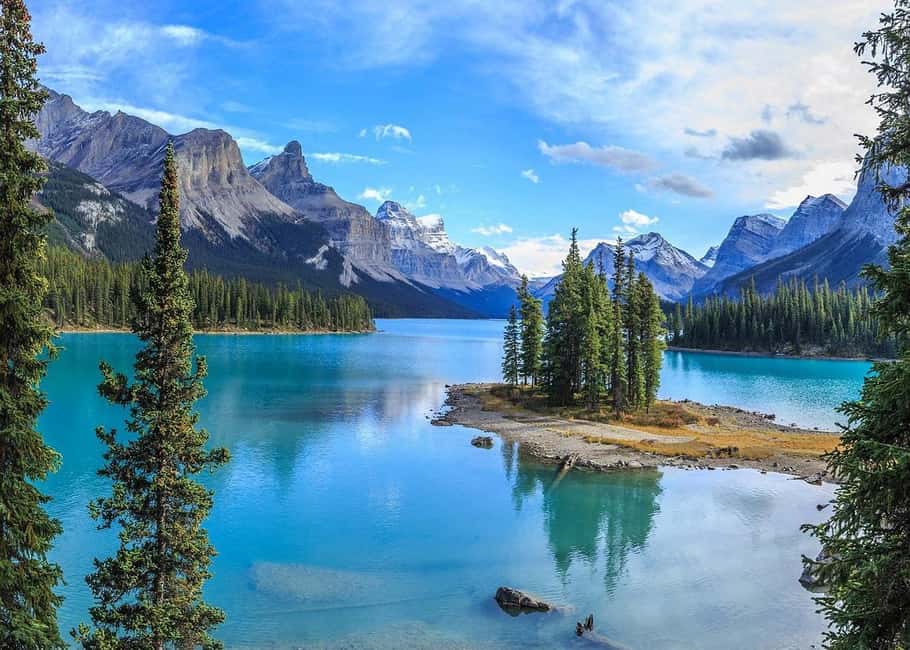 Banff, Yoho, and Jasper 2 Day Private Tour - Waterfall Stops and Medicine Lake: How the Finishing Leg Feels