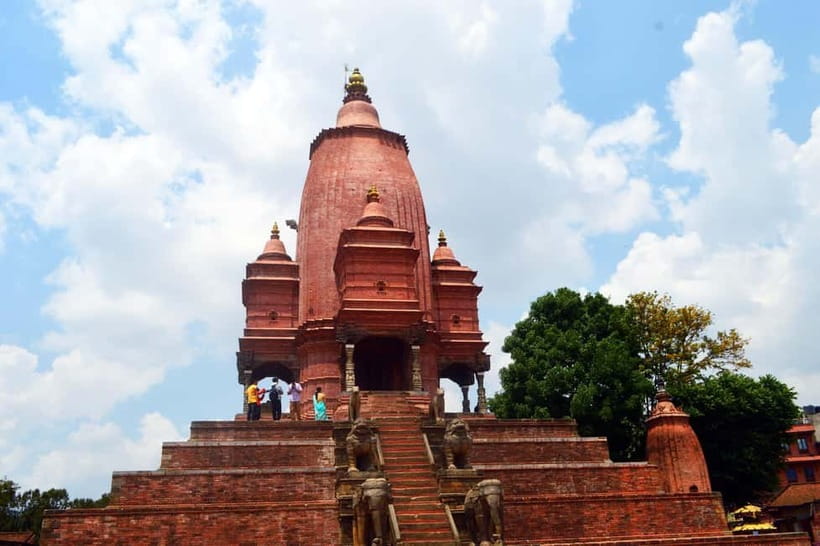 Bhaktapur Durbar Square 4-Hour Tour - Key highlights to look for