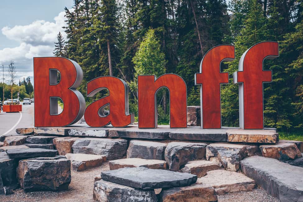 Calgary: Banff Top Lakes Tour with Banff Town Visit - Key things I’d circle before you book