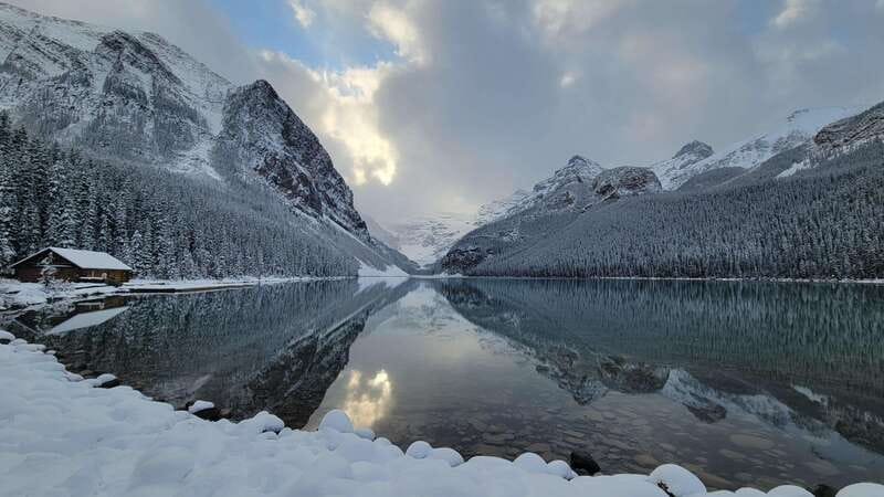 Calgary: Canmore, Banff, Lake Louise - Gondola Included - Optional hikes: the old fire lookout challenge