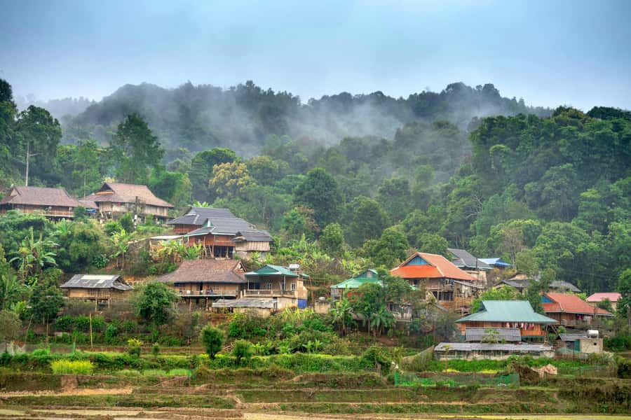 Chiang Mai: 3-Day Karen Hill Tribe Immersion with Trekking - Day 3: Up to five swimming waterfalls and a calm farewell meal