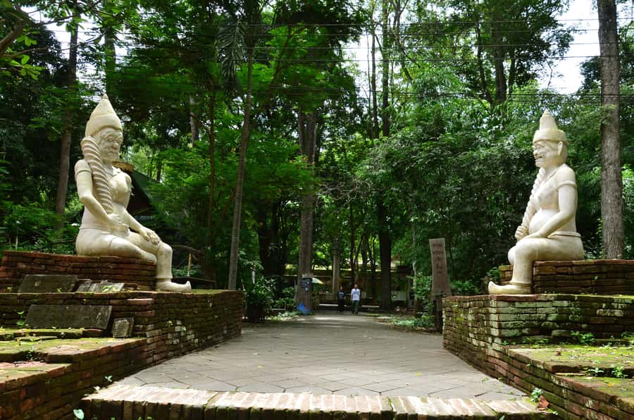 Chiang Mai: 4-hour Doi Suthep, Wat Umong, & Wat Phalat Tour - Who this tour fits best (and who should skip it)