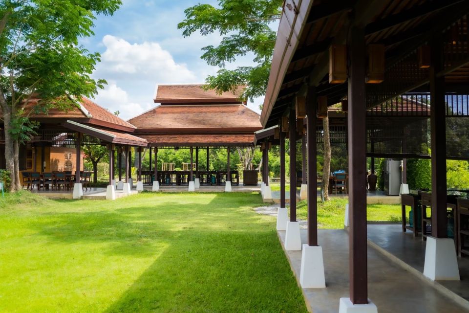 Chiang Mai: Authentic Thai Cooking Class and Farm Visit - How the Cooking Class Works at Your Own Station