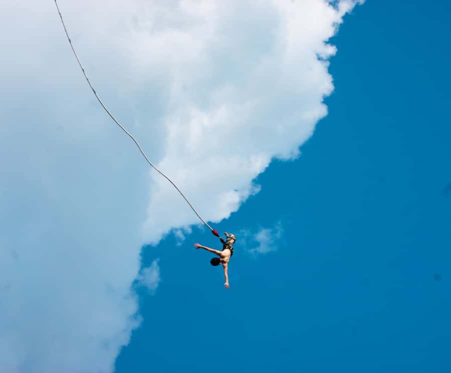 Chiang Mai: Bungy Jumping Adventure - The jump itself: full free-fall or the water touch splash