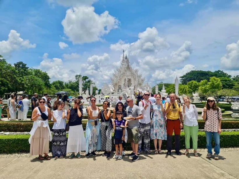 Chiang Mai: Chiang Rai Famous Temples & Hot Springs Day Trip - Pickup and Meeting Points: How to Start the Day Without Stress