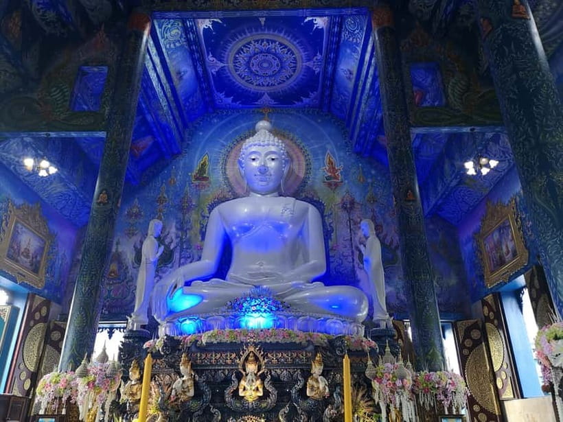 Chiang Mai: Chiang Rai Temples and Long-Neck Karen Village - Wat Rong Suea Ten (Blue Temple): Deep Blue Tones and Golden Accents