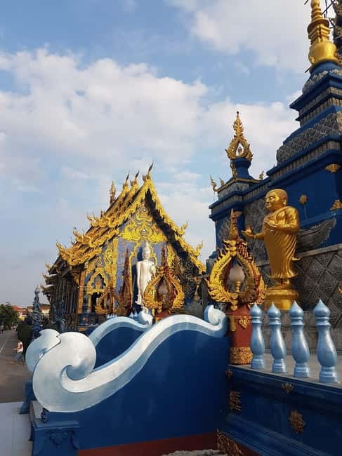 Chiang Mai: Chiang Rai Temples and Long-Neck Karen Village - Comfort, Timing, and How to Avoid a Rough Day