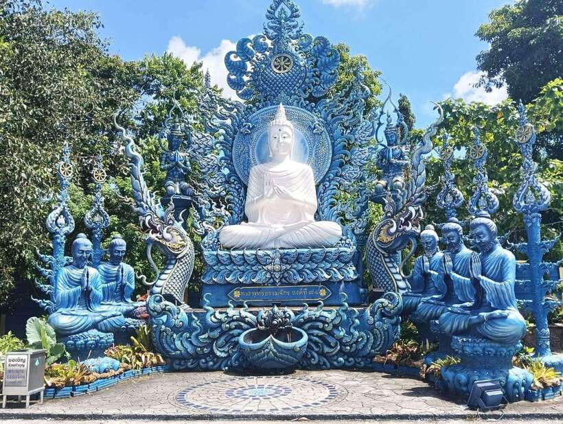 Chiang Mai: Chiang Rai Temples Day Trip with Lalita Cafe - From Chiang Mai to Chiang Rai: the long drive you should expect