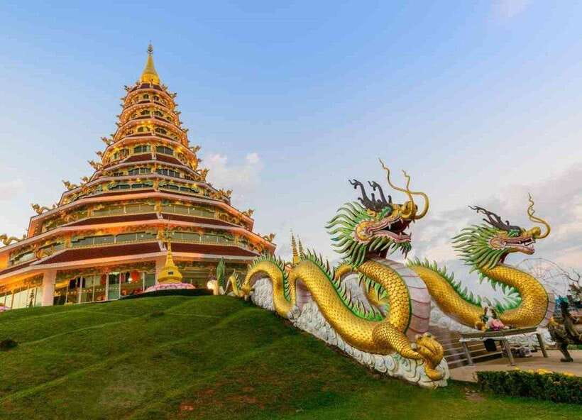 Chiang Mai: Chiang Rai Temples, Karen Tribe and Hot Springs - A Chiang Rai day tour that’s built for highlights