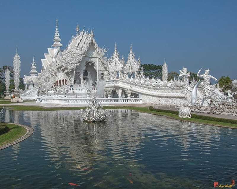 Chiang Mai: Chiang Rai White, Blue & Black Temples Day Tour - Thai Lunch and the Van Comfort Factor You’ll Actually Care About