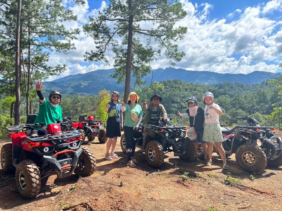 Chiang Mai: Doi Inthanon Explore & ATV Adventure - Entering Doi Inthanon National Park: summit and the Grand Pagoda