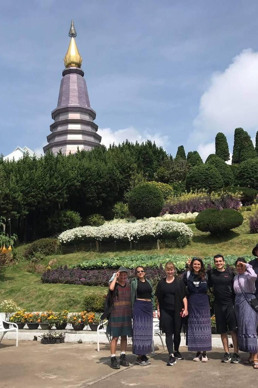 Chiang Mai: Doi Inthanon Park and Pha Dok Siew Hike Day Trip - Wachirathan Waterfall: Seasonal Water and Photo-Friendly Stops