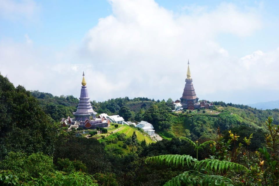 Chiang Mai: Doi Inthanon Park with Kew Mae Pan Hike Day Trip - Kew Mae Pan Nature Trail: short hike, steep feelings, huge payoffs