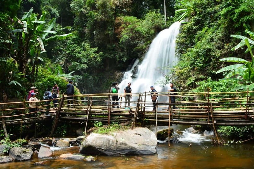Chiang Mai: Doi Inthanon Trip with Pha Dok Siew Guided Trek - Transportation style: comfortable, but a lot of time in the van