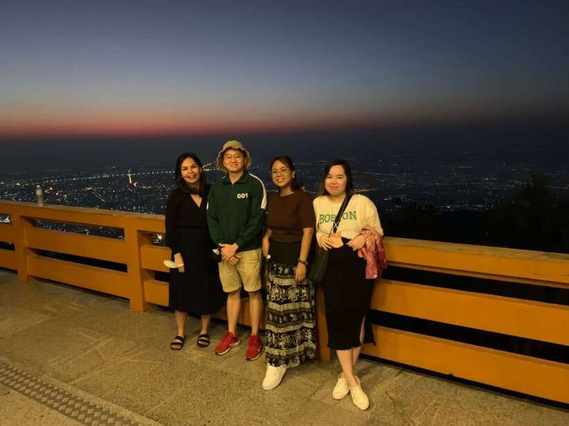 Chiang Mai: Doi Suthep, Wat Umong, and Pha Lat Sunrise Tour - Small Group Energy: Why You’ll Enjoy It More