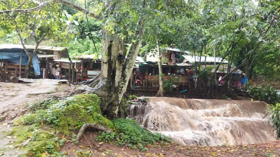 Chiang Mai: Elephant care & Long Neck &Sticky Waterfall Tour - Mud spa and Maetang River bathing: why the walk-with part matters