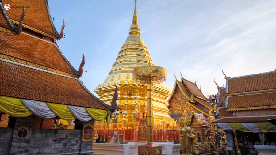 Chiang Mai: Elephant Sanctuary & Suthep Temple Sunrise View - Breakfast and temple walk: where the time actually goes