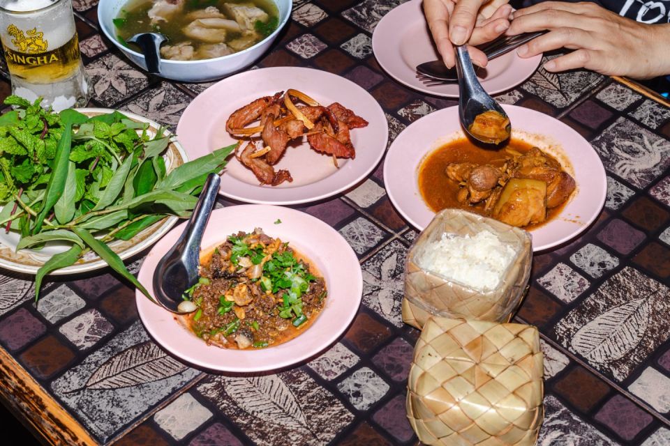 Chiang Mai: Food Tour by Songtheaw Truck with 15+ Tastings - Value check: is $62 a fair deal for 4 hours?
