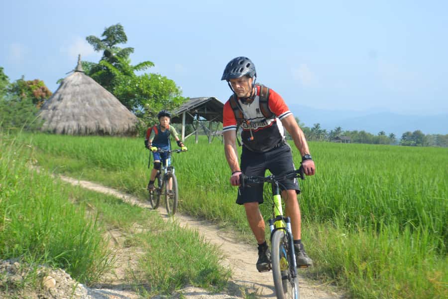 Chiang Mai: Full-Day Nature & Countryside by Bicycle - Leaving Chiang Mai in a Comfortable Van