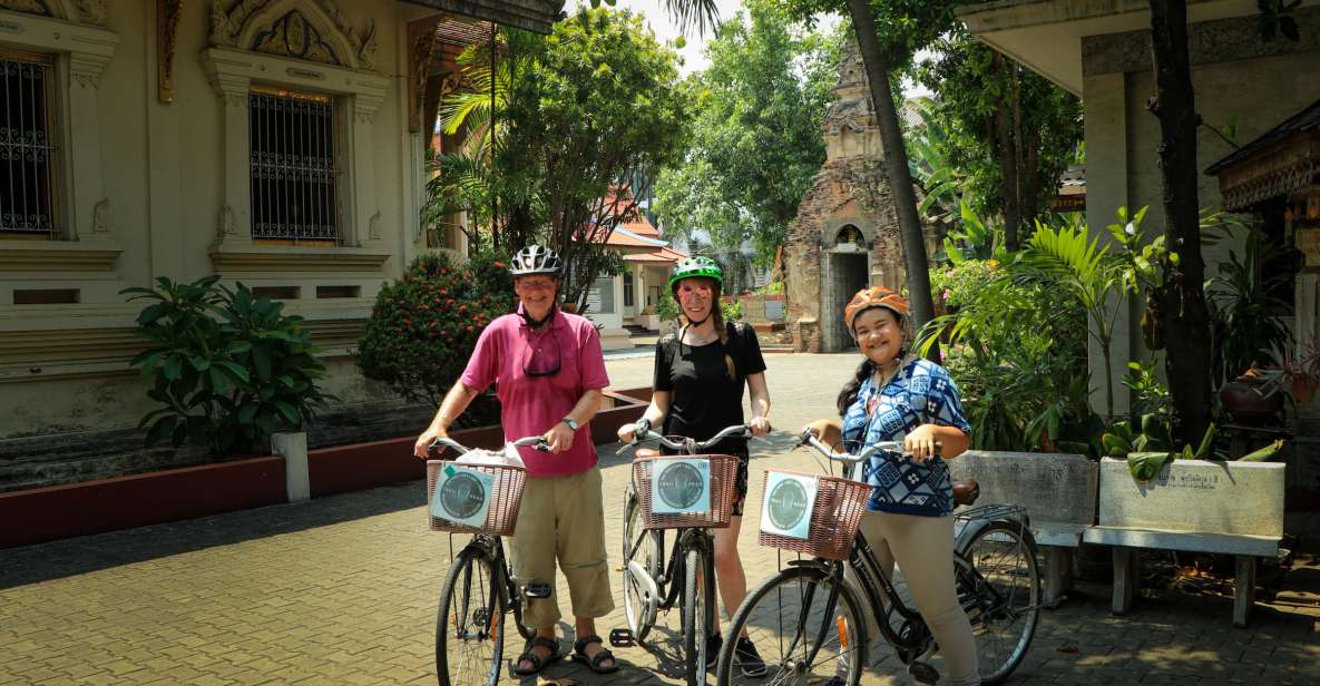 Chiang Mai: Half-Day Old Town Cycling Tour - Starting at the Trailhead Green Cafe: coffee, bikes, and first gear check