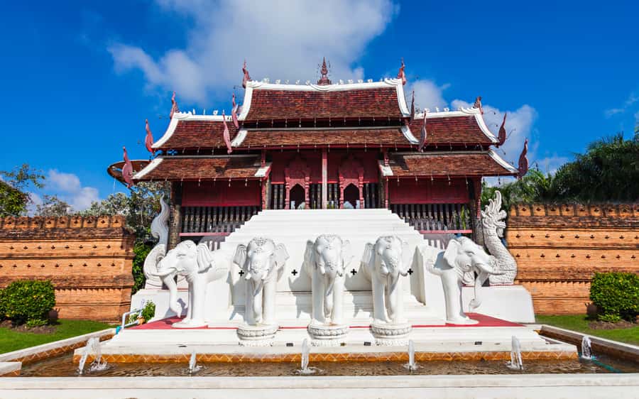 Chiang Mai: Half-Day Private City Tour by Tuk Tuk - Key highlights you’ll feel right away