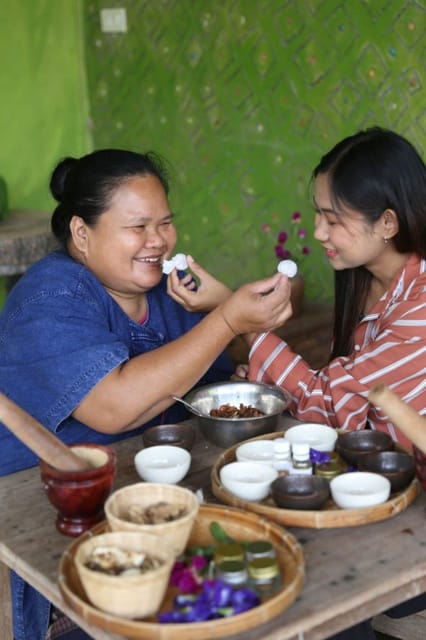 Chiang Mai : Making Herbal Ball And Inhaler - Price and Value: Getting $38 Worth Of Take-Home Calm