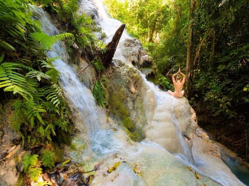 Chiang Mai: Sticky Waterfall by Local Truck with Market Stop - Bua Thong National Park: 90 minutes to 2 hours of real freedom