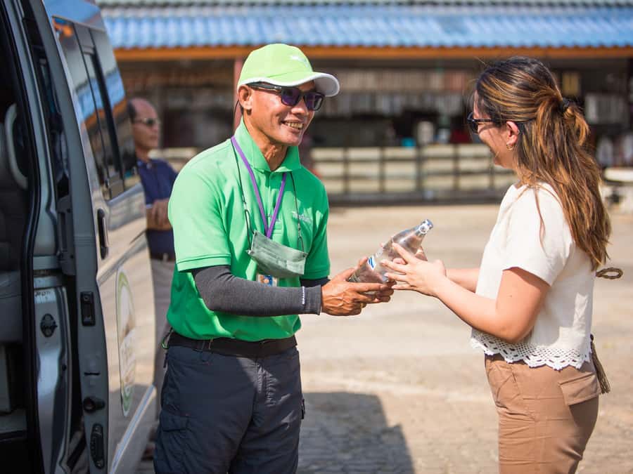 Chiang Rai White Temple and Blue Temple Day Tour - Coffee Stop at DOI CHAANG Caffè Maesuai: The Break You’ll Be Glad You Took