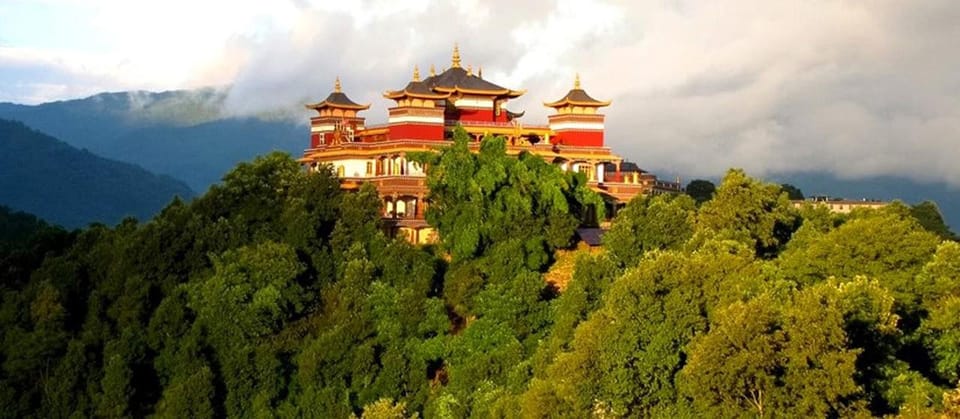 From Kathmandu: 2 Stupas and Kopan Monastery Spiritual Tour - Guides make or break this tour: what the best ones do well
