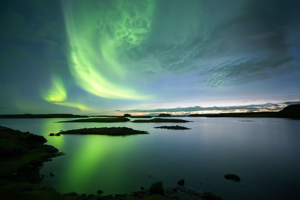 From Reykjavik: Northern Lights Tour - Who This Northern Lights Tour Suits Best