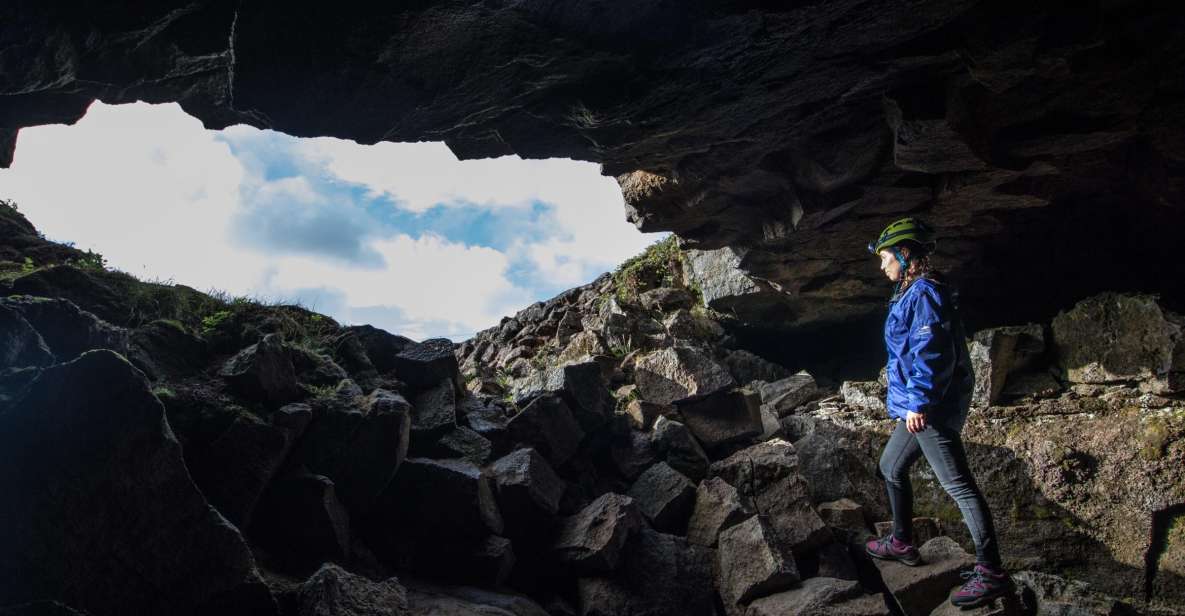 Leidarendi Cave: Lava Tunnel Caving from Reykjavik - The lava formations you’ll notice fast: stalactites and drip textures